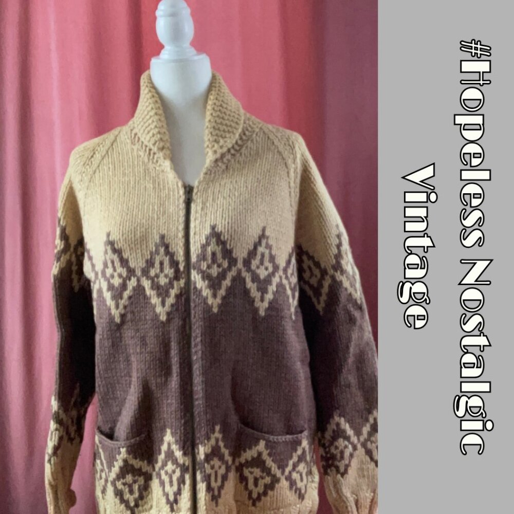 Brown and Tan sweater ASO The Log Lady in Twin Peaks - Picture 2 of 5